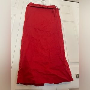 Vintage Linen Maxi Skirt - Size 8 - Lined with back slit - Red